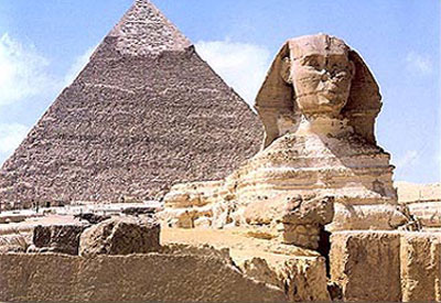 Pyramid and sphinx